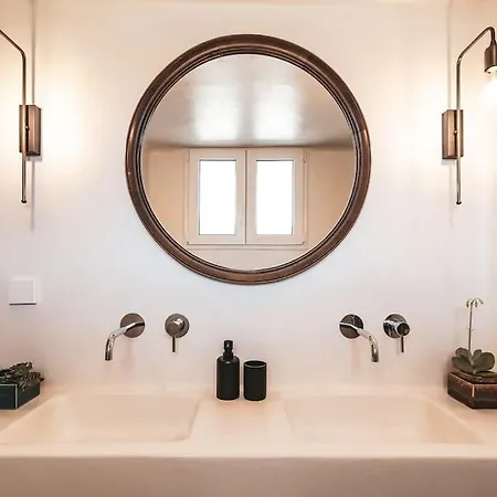 Laidback Luxe 3br Steps To Apartment Panormos (Tinos)