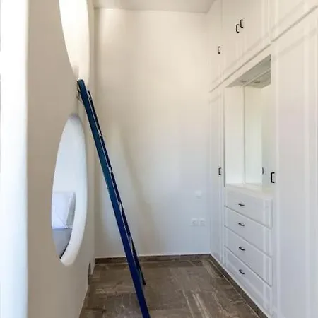 Laidback Luxe 3br Steps To Apartment Panormos (Tinos)