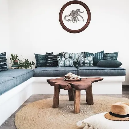 Laidback Luxe 3br Steps To *